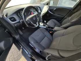 Volvo V40 (2015) thumbnail 13