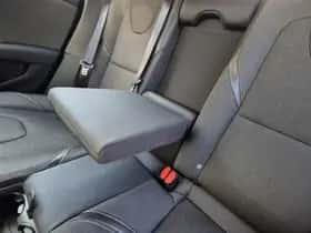 Volvo V40 (2015) thumbnail 27