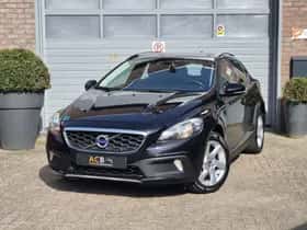 Volvo V40 (2015) thumbnail 38