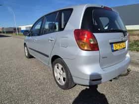 Toyota Corolla (2003) thumbnail 13