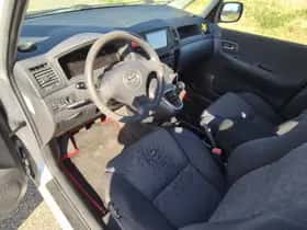 Toyota Corolla (2003) thumbnail 18