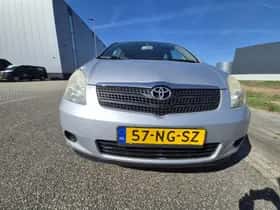 Toyota Corolla (2003) thumbnail 6