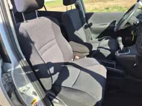 Toyota Corolla (2003) thumbnail 10