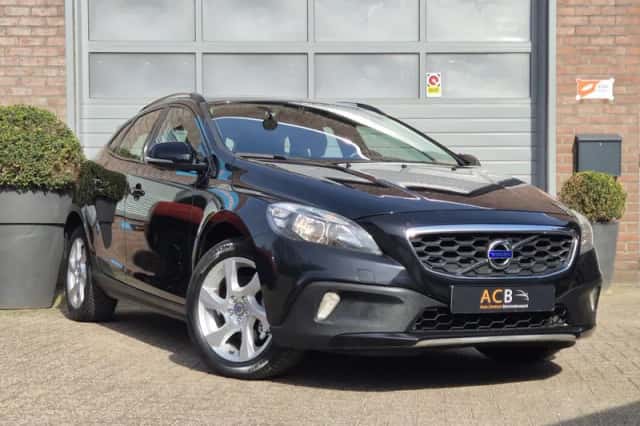 Volvo V40 (2015)