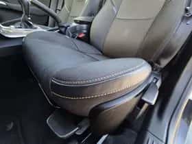 Volvo V40 thumbnail 16