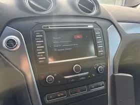 Ford Mondeo (2014) thumbnail 16