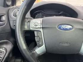Ford Mondeo (2014) thumbnail 28