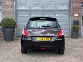 Suzuki Swift (2013) thumbnail 6