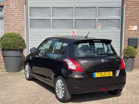 Suzuki Swift (2013) thumbnail 8