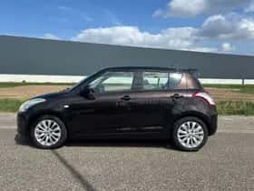 Suzuki Swift (2013) thumbnail 10