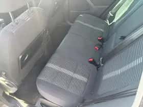 Volkswagen Tiguan (2011) thumbnail 15