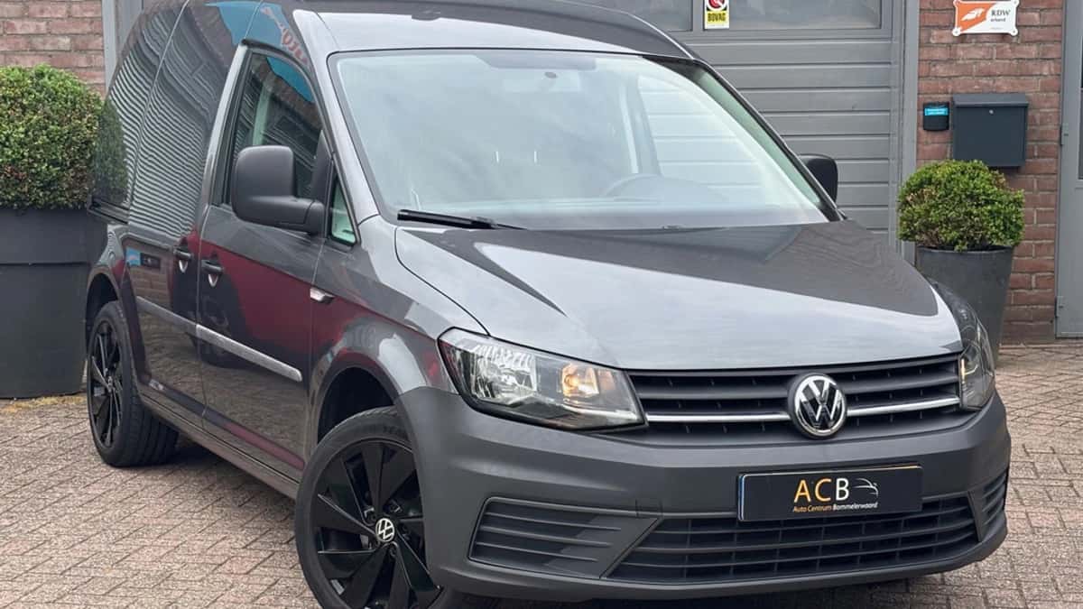 Volkswagen Caddy (2015) — foto 1