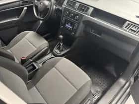 Volkswagen Caddy (2015) thumbnail 19