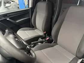 Volkswagen Caddy (2015) thumbnail 10