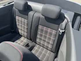 Volkswagen Golf (2013) thumbnail 25