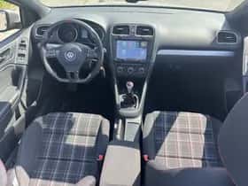 Volkswagen Golf (2013) thumbnail 4