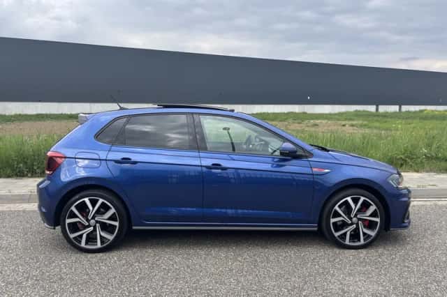 Volkswagen Polo (2020) thumbnail 2