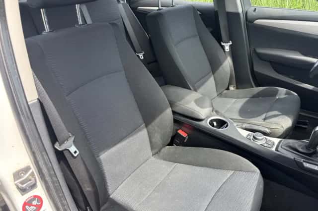 BMW X1 (2013) thumbnail 18