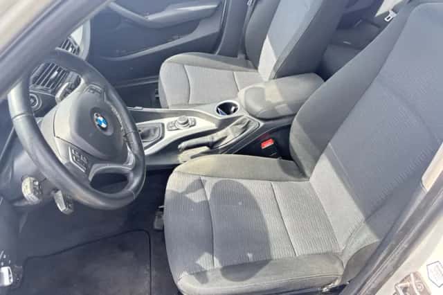 BMW X1 (2013) thumbnail 10