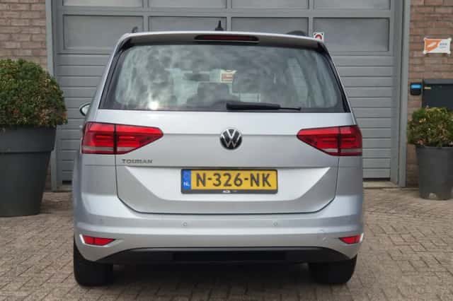 Volkswagen Touran (2021) thumbnail 6