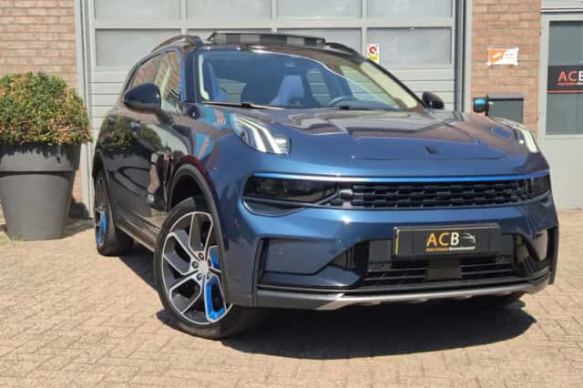 Lynk & Co 01 (2021) thumbnail 1