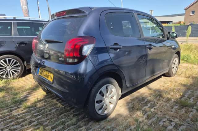 Peugeot 108 (2015) thumbnail 2