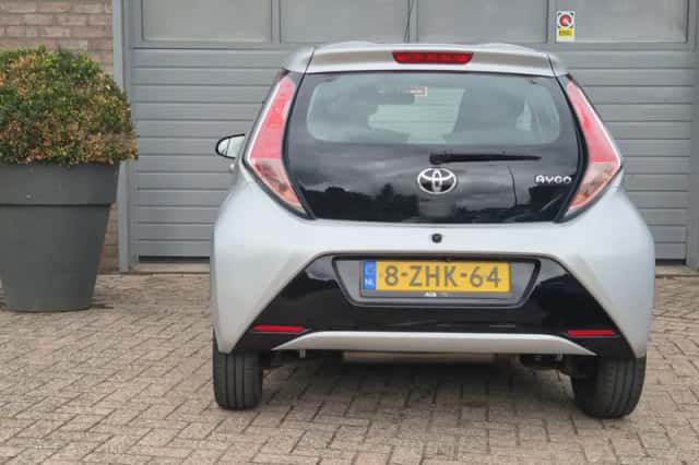 Toyota Aygo (2014) thumbnail 5