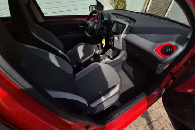 Toyota Aygo (2020) thumbnail 6