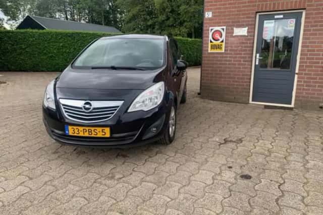 Opel Meriva (2011) thumbnail 1