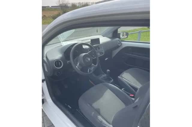 Volkswagen Up! (2013) thumbnail 3