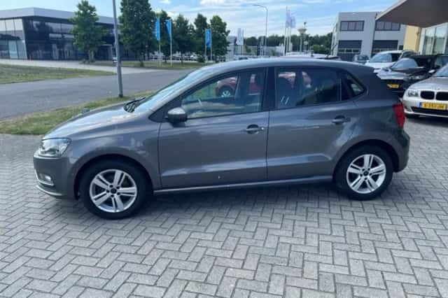Volkswagen Polo (2014) thumbnail 3