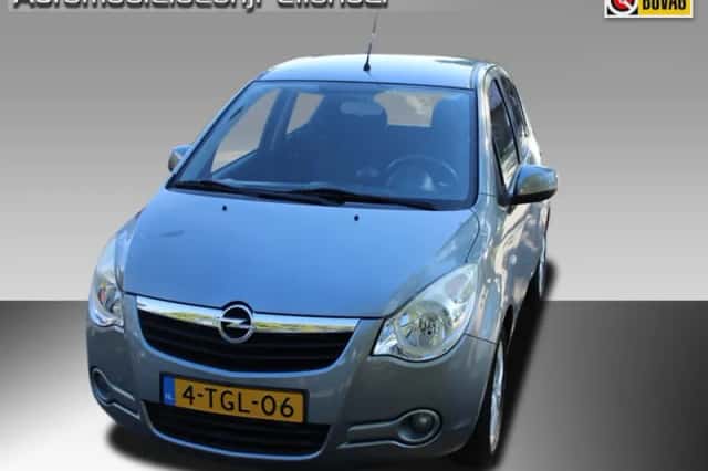 Opel Agila (2014) thumbnail 1