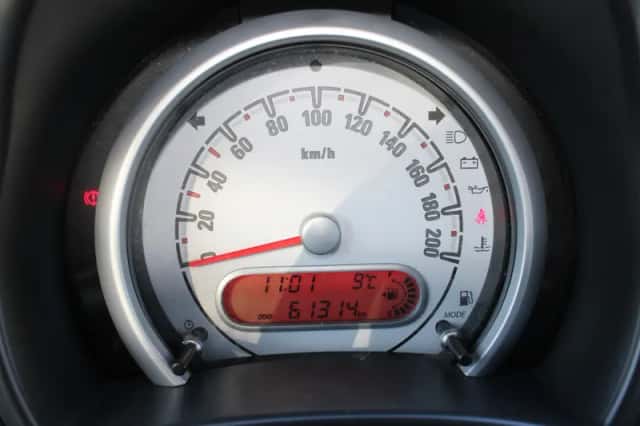 Opel Agila (2014) thumbnail 6