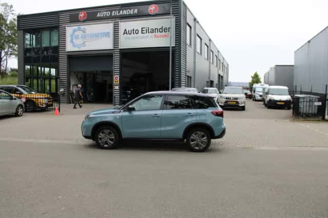 Suzuki Vitara (2026) thumbnail 4