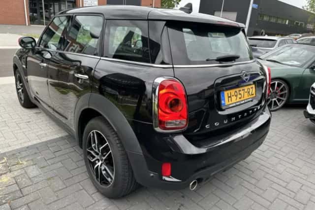 MINI Countryman (2019) thumbnail 5
