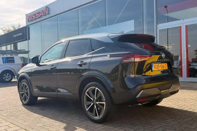 Nissan Qashqai (2023) thumbnail 4