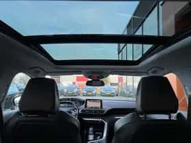 Peugeot 3008 (2017) thumbnail 14