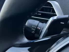 Peugeot 3008 (2017) thumbnail 18