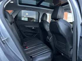 Peugeot 3008 (2017) thumbnail 34