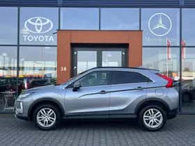 Mitsubishi Eclipse Cross (2018) thumbnail 2