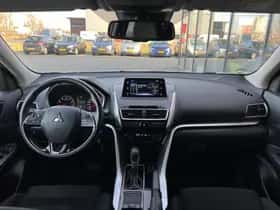 Mitsubishi Eclipse Cross (2018) thumbnail 12