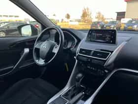 Mitsubishi Eclipse Cross (2018) thumbnail 30