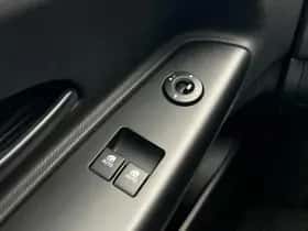 Kia Ceed (2010) thumbnail 18