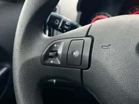 Kia Ceed (2010) thumbnail 19
