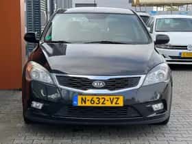 Kia Ceed (2010) thumbnail 20