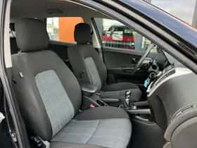 Kia Ceed (2010) thumbnail 9