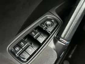 Porsche Cayenne (2012) thumbnail 19