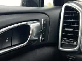 Porsche Cayenne (2012) thumbnail 20
