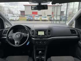 Volkswagen Sharan (2014) thumbnail 13