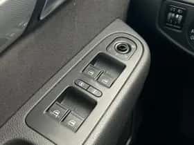 Volkswagen Sharan (2014) thumbnail 20